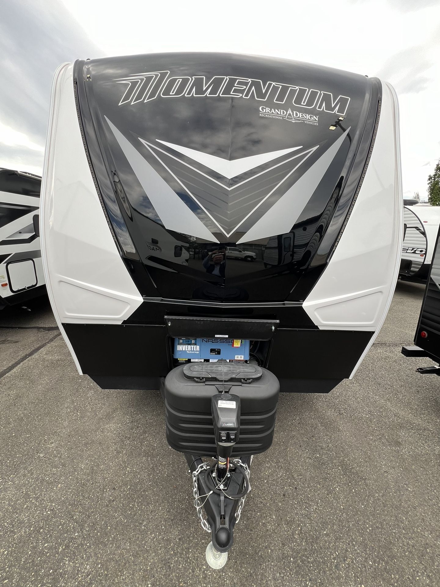 2024 GRAND DESIGN MOMENTUM G 27G