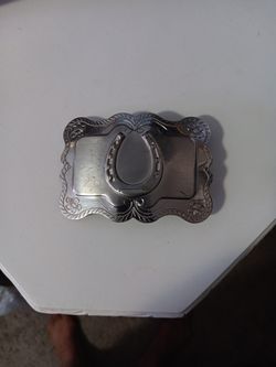 Man's hardshoe belt buckle