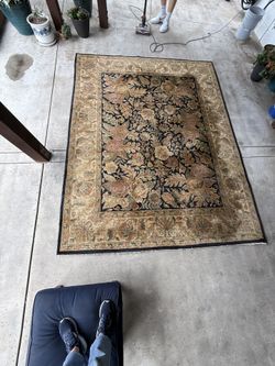 Ethan Allen Area Rug
