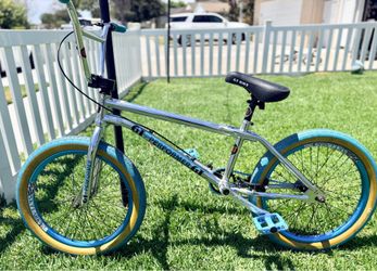 2018 GT Performer BMX Heritage – Chrome – Genuine Blue Skylark Rims – Clean!