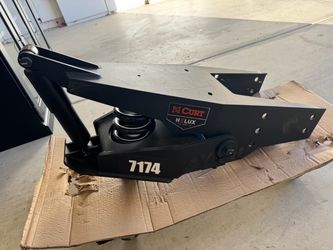 Curt Helux 5th Wheel Pin Box