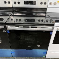 New open box Whirlpool electric 220 volts glass top stove 