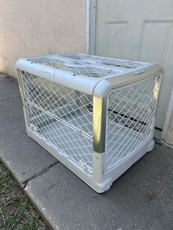 DIGGS EVOLV DOG CRATE