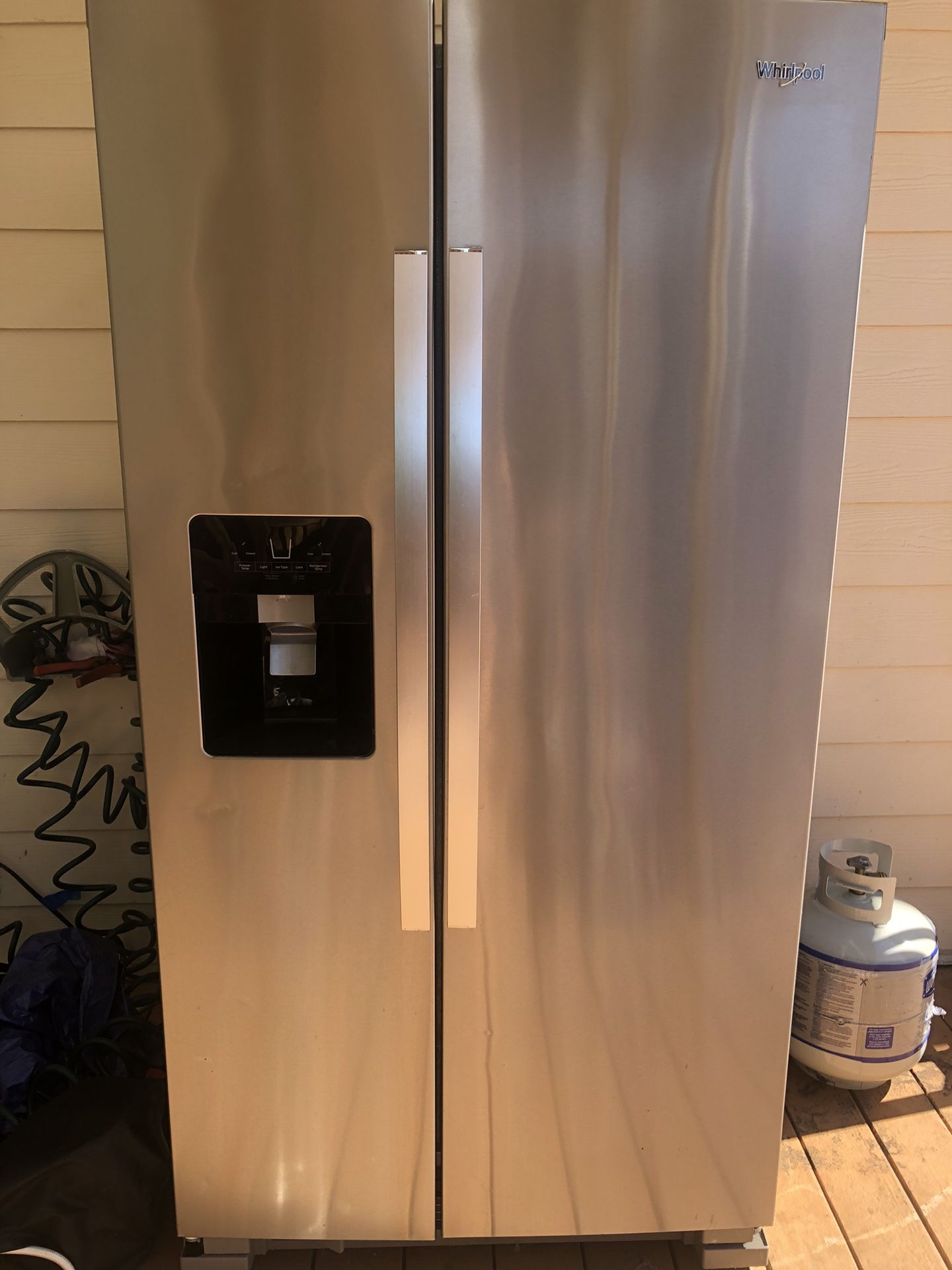 Refrigerator- Whirlpool