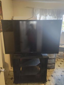 TV With Stand 