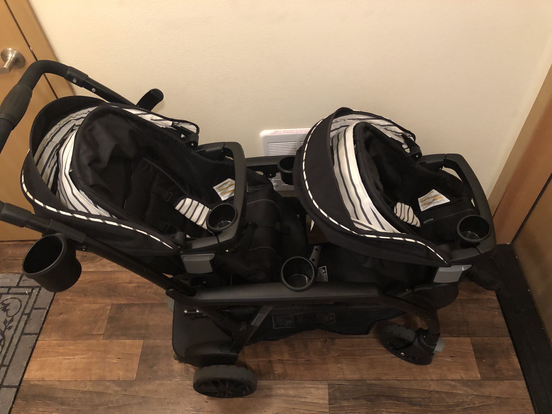 Graco Twin Baby Modes Duo Tandem Double stroller