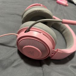 Gaming Headsets Razer Kraken V2 $30 OBO