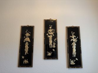 Set of 3 Vintage Asian Lacquer Wall Panels with Mother of Pearl Inlay – Floral & Geisha Motifs