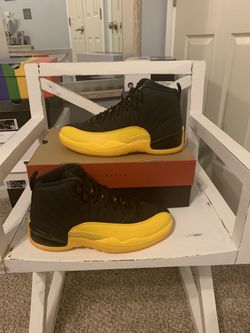 Air Jordan 12 Retro "University Gold"
