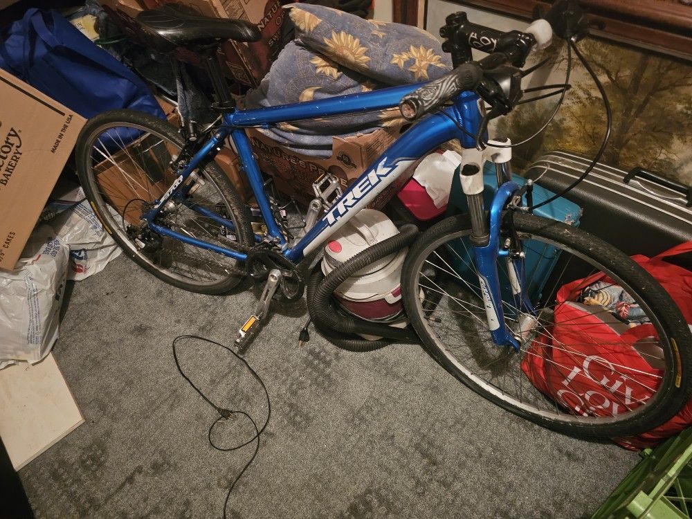 Trek 3700