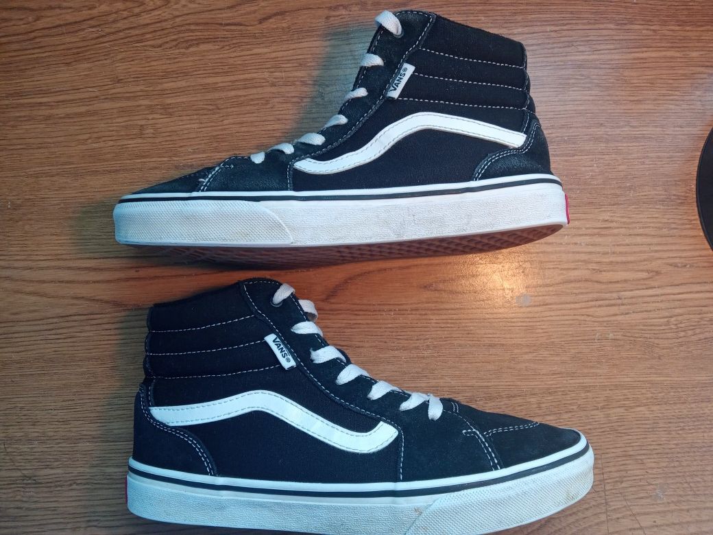 Vans Shoes Woman's Size 6