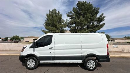 2015 Ford Transit 250 Van