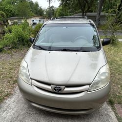 2008 Toyota Sienna