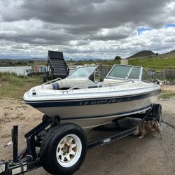 1989 SeaRay Boat & Trailer