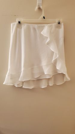 Junior White Skirt