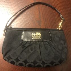 Coach clutch great condition