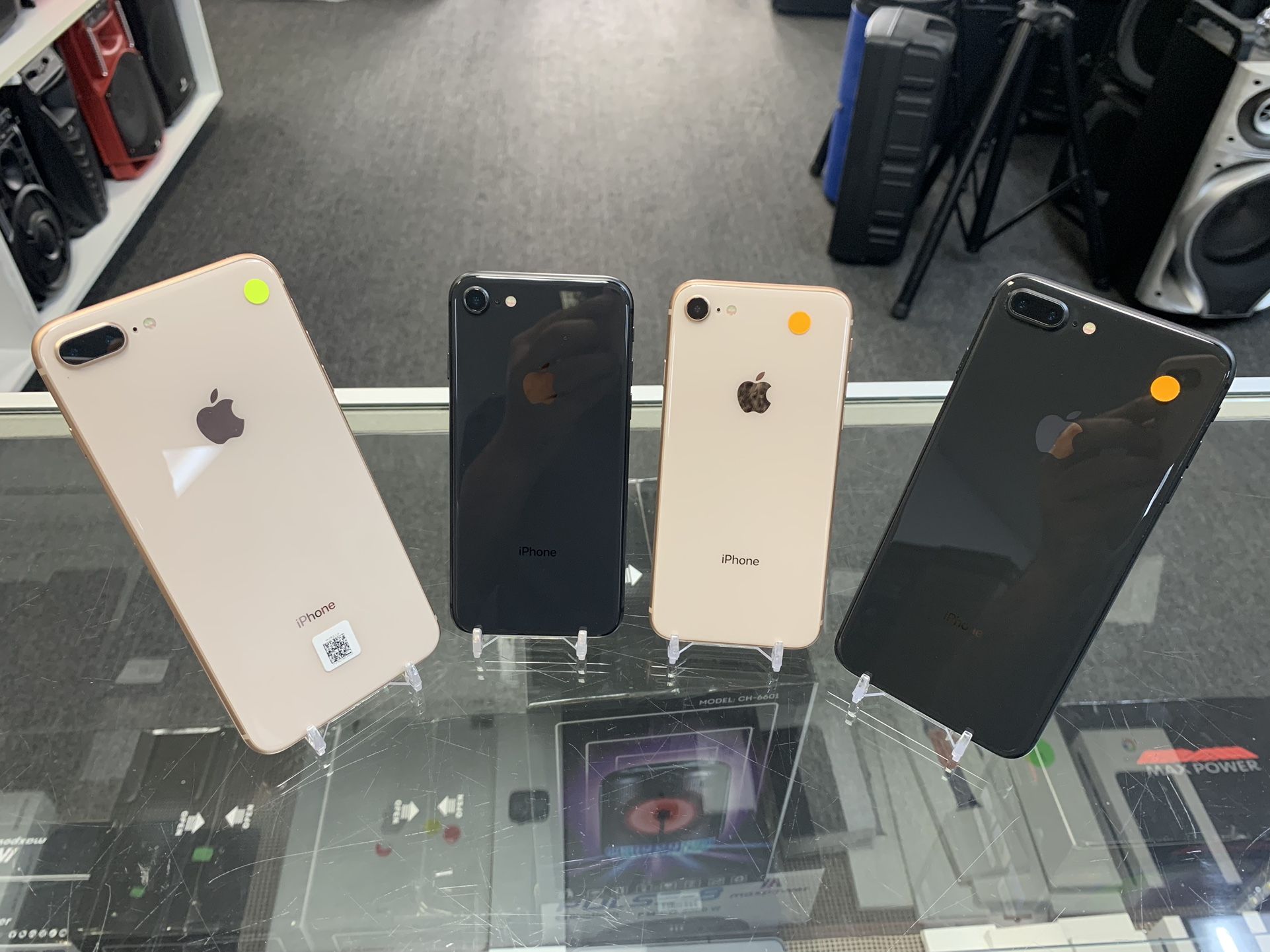 iPhone 8 / iPhone 8 Plus Unlocked, Special Offers 