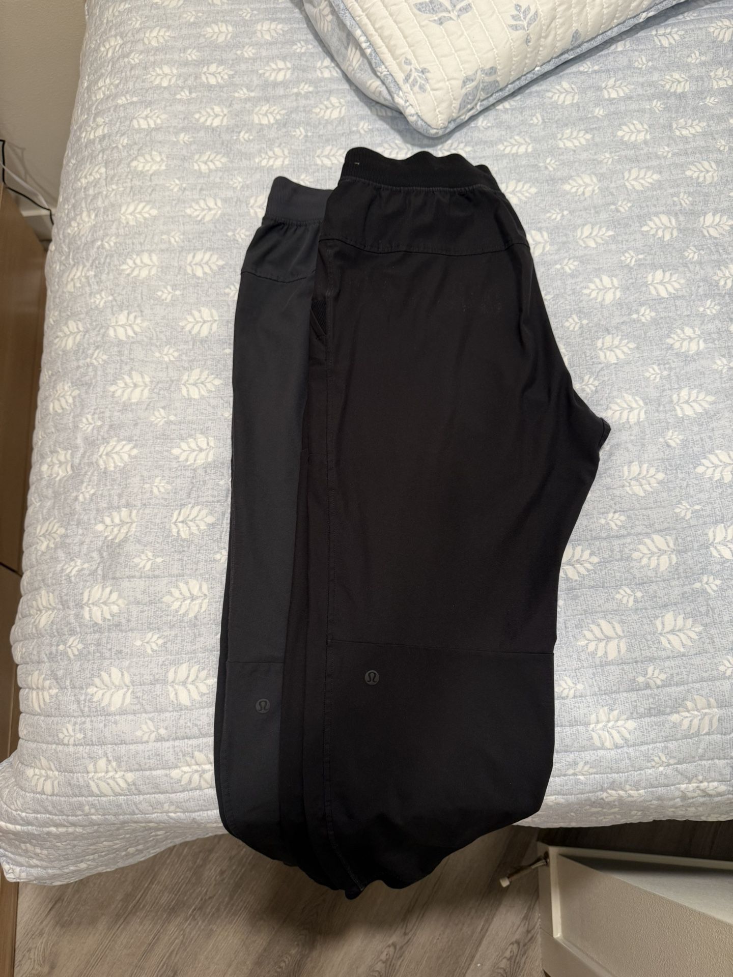 Lululemon Bottoms