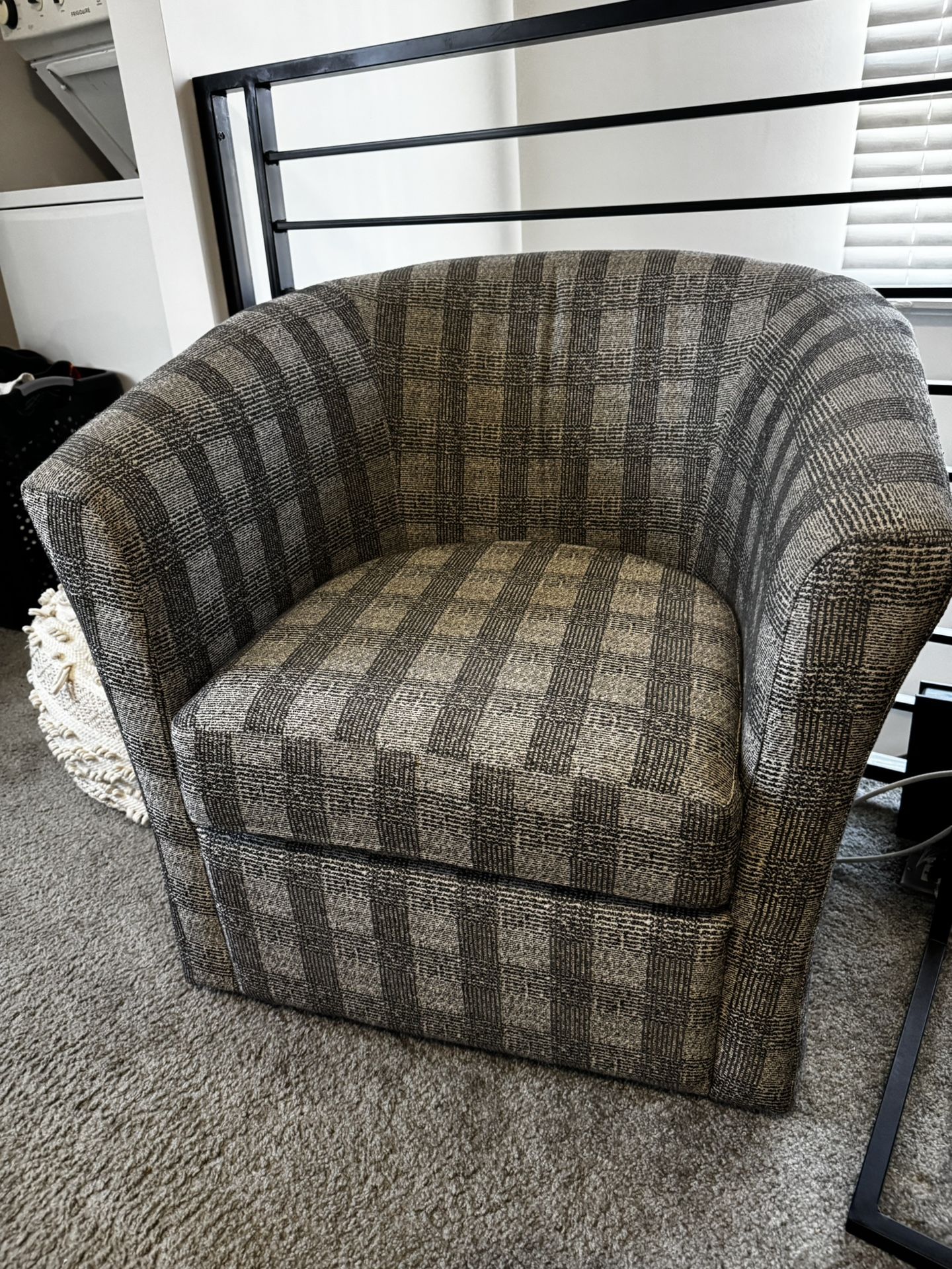 2 Chairs
