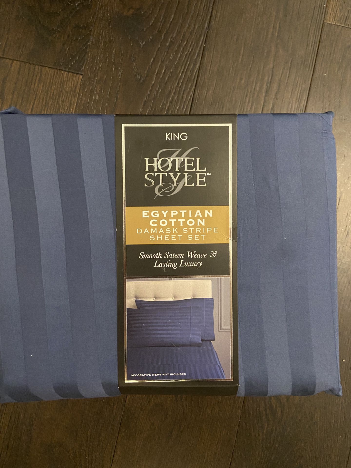 KING Hotel Style 4-Piece 600 Thread Count Navy Blue Stripe Egyptian Cotton Bed Sheet Set, Deep Pocketbook 