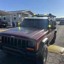 2000 Jeep Cherokee