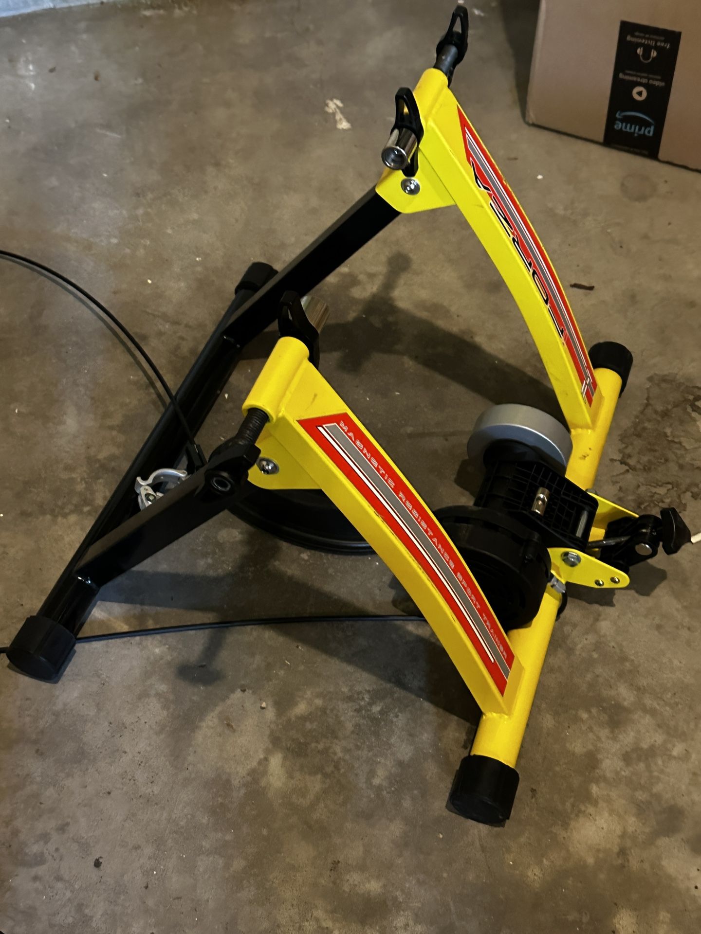 Yellow Bicycle Trainer Stand forza