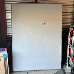 Queen Box Spring 