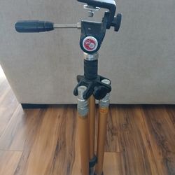 Vintage Welt SafeLock Camera Tripod