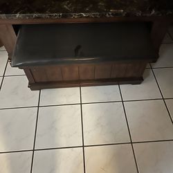 Coffee Table And End Tables With Bench 4pc
