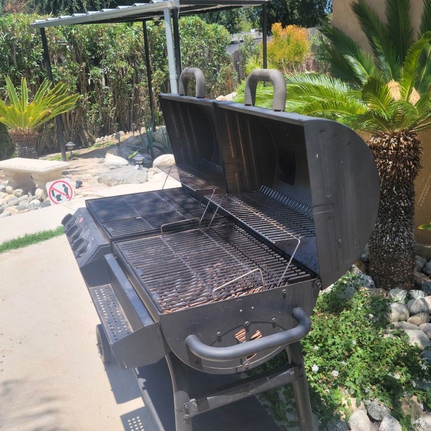 Char Grill Bbq Pit 2 N 1 Charcoal Pit Or Propane Gas Pit for Sale in ...