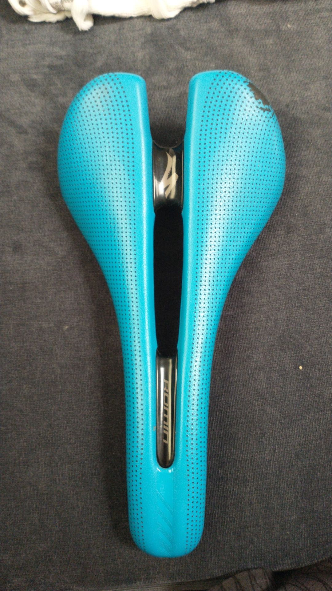 Specialized Romin saddle, 143mm