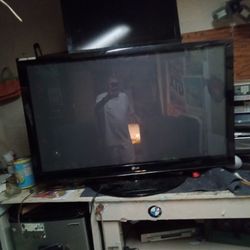 Tv s
