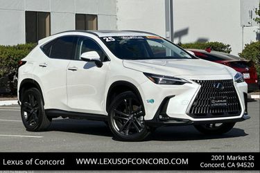 2025 Lexus NX 450h+