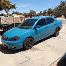 Toyota Corola CE 2004