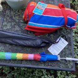 Picnic Blanket and 2 Shade Umbrellas