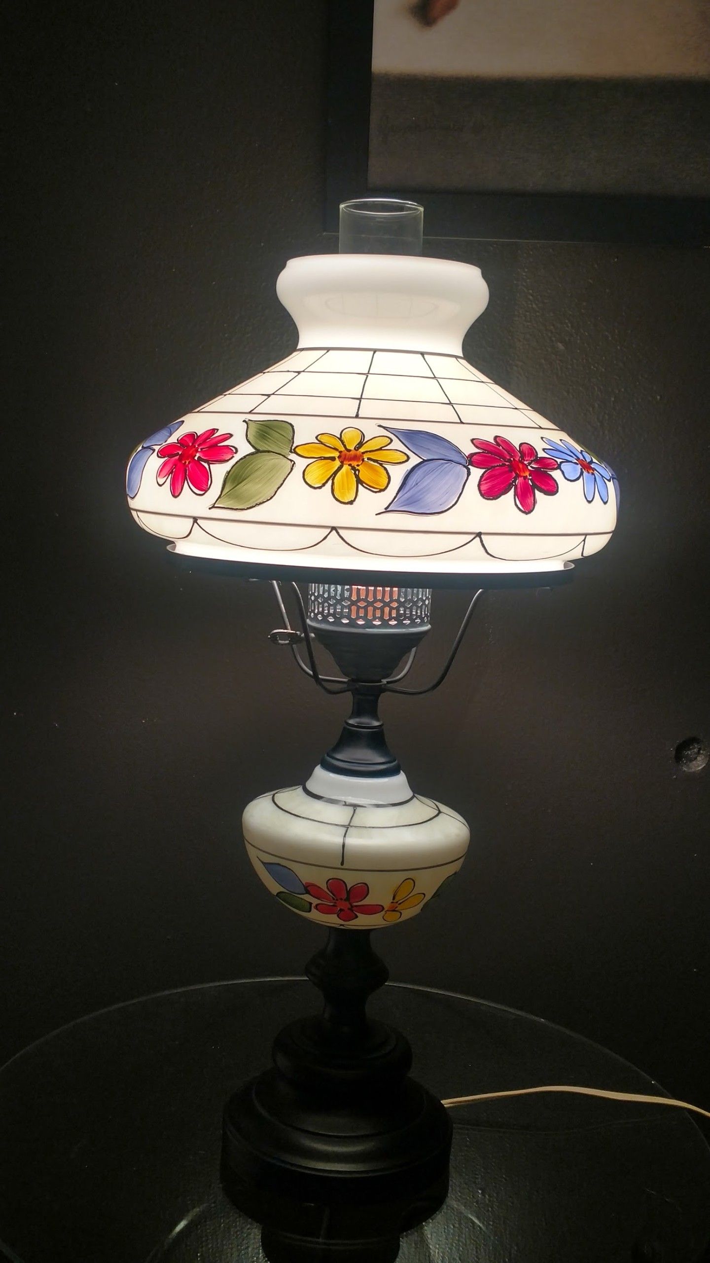 Vintage Hand Painted Art Glass Lamp