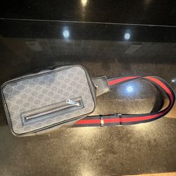 Gucci Sling Bag/backpack 