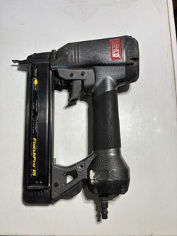 18 Ga Brad Nailer