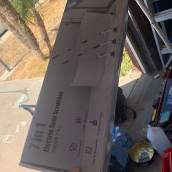 7-1 Electric Spin Scrubber