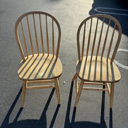 Free Wooden Chairs 