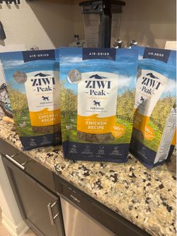 Ziwi  peak chicken recipe 2.2lbs