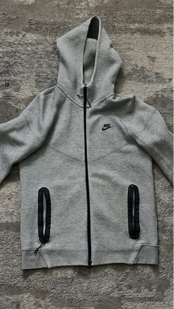Nike Tech