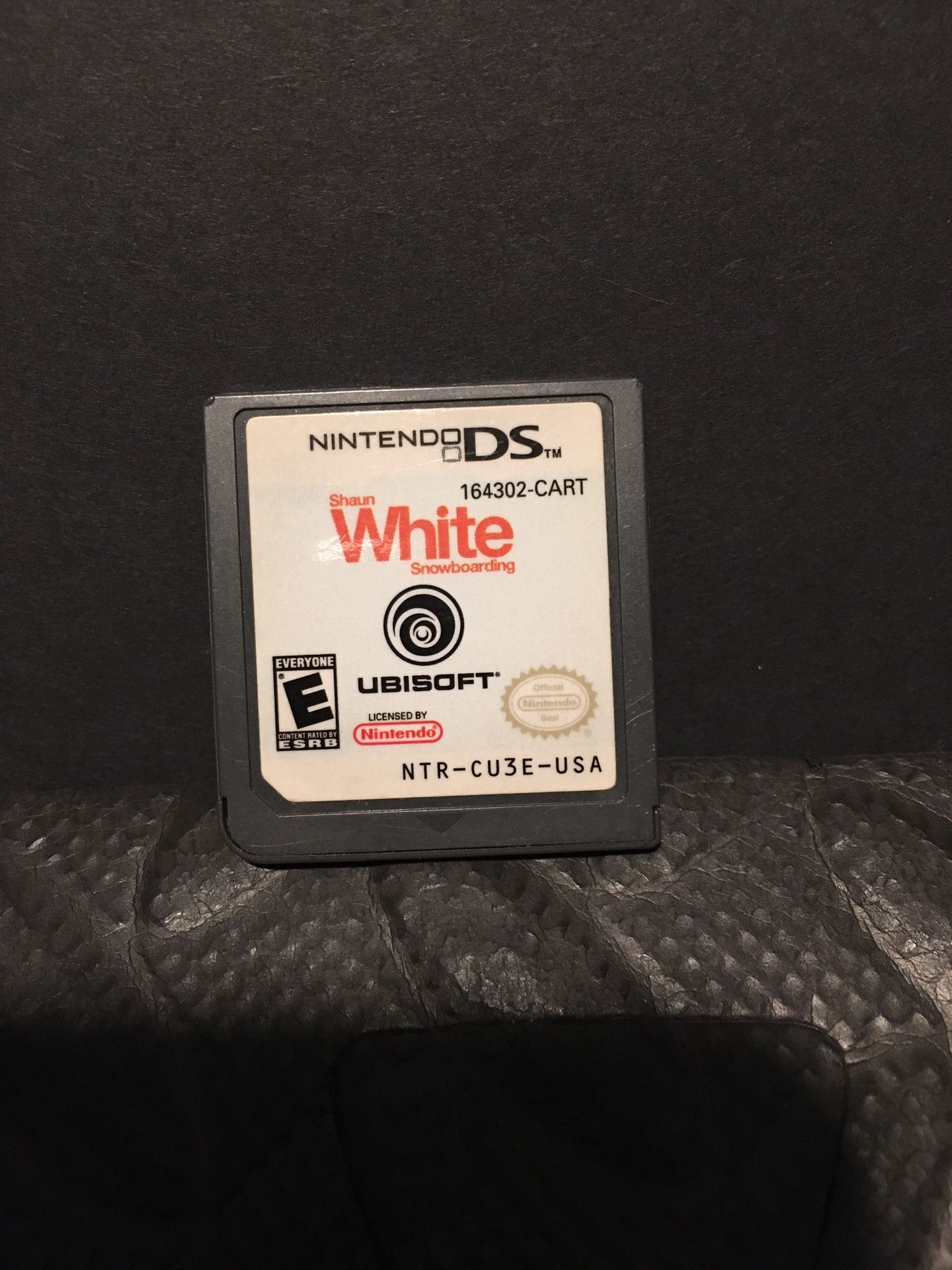 White Snowboarding Nintendo Ds
