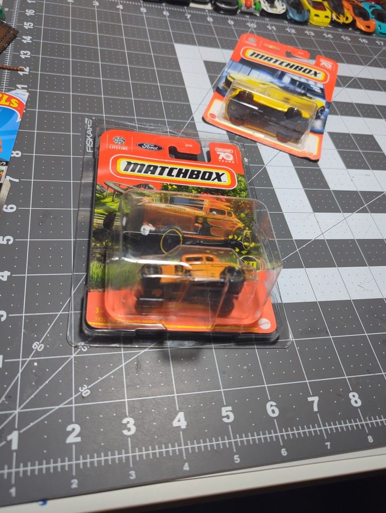 Matchbox Super Chase  2023- 1932 Ford Coupe Model B  - Orange - 