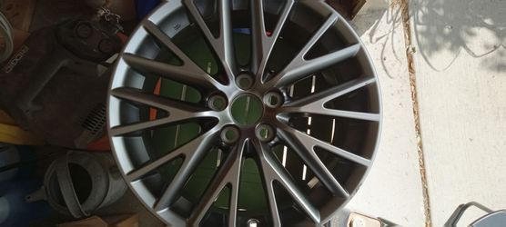 Lexis/Toyota rim