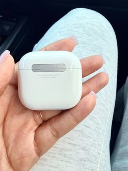 Apple AirPods 4