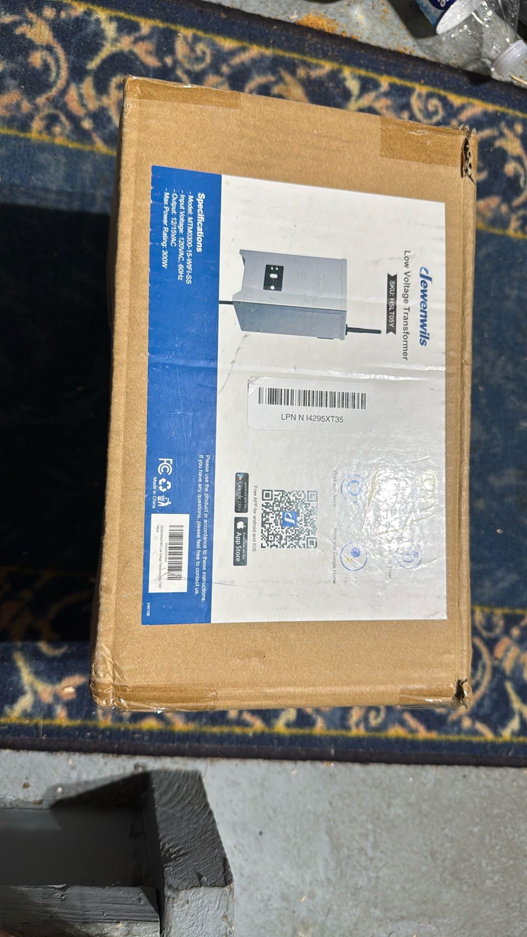 Low-voltage transformer