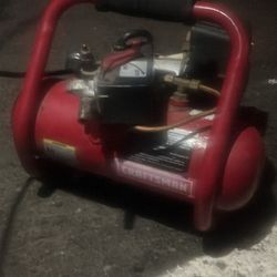 Craftsman 1.25 Gallon Air Compressor