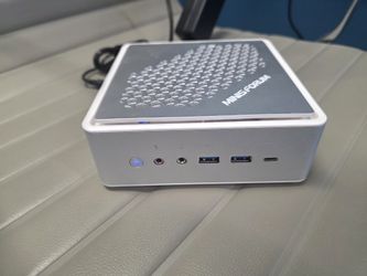 MinisForum HM90 Mini PC (Ryzen 9 4900H, Vega 8 GPU,  16GB RAM, 512GB SSD)