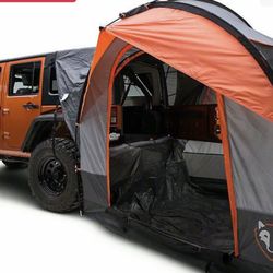 Rightline Gear Truck Tent